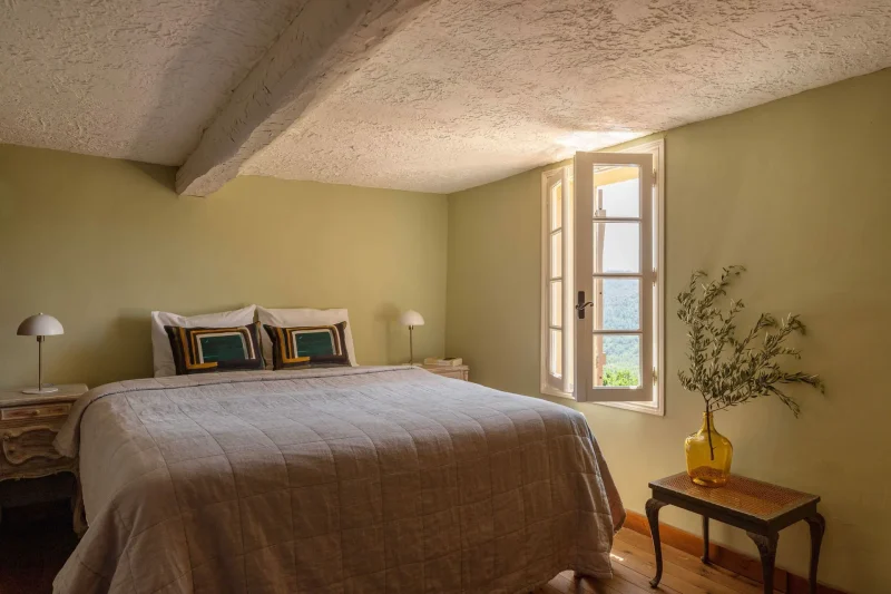 La-Bergerie-Bargemon Slaapkamer02